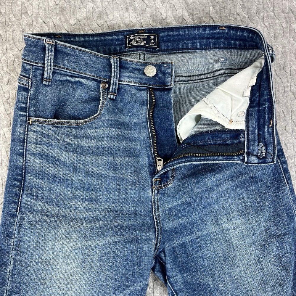 Abercrombie & Fitch Women's Bootcut Jeans in Medium Blue Wash - Picture 8 of 9